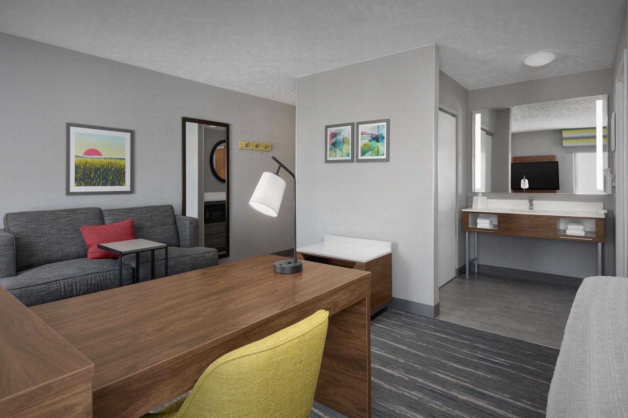 Hampton Inn Waterloo Exterior foto